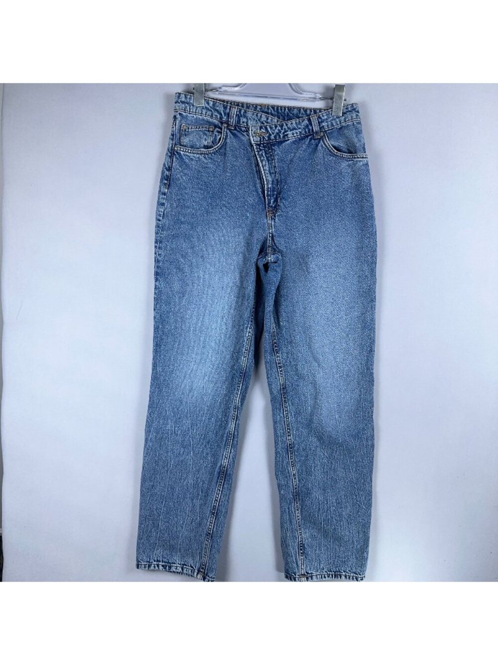 H&M Divided Straight Leg Jeans Womens Size 10 High-Waisted Light Wash Blue